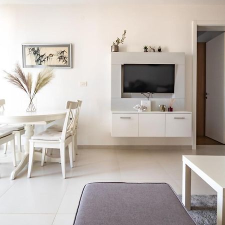Boutique La Perla Jacuzzi Apartment Murter Exterior foto