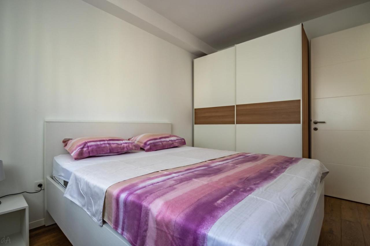 Boutique La Perla Jacuzzi Apartment Murter Exterior foto