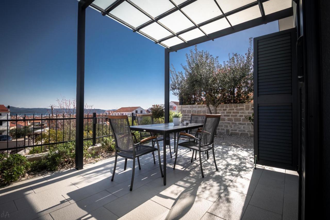 Boutique La Perla Jacuzzi Apartment Murter Exterior foto