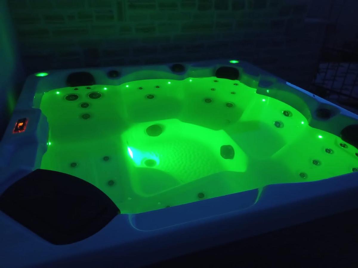 Boutique La Perla Jacuzzi Apartment Murter Exterior foto